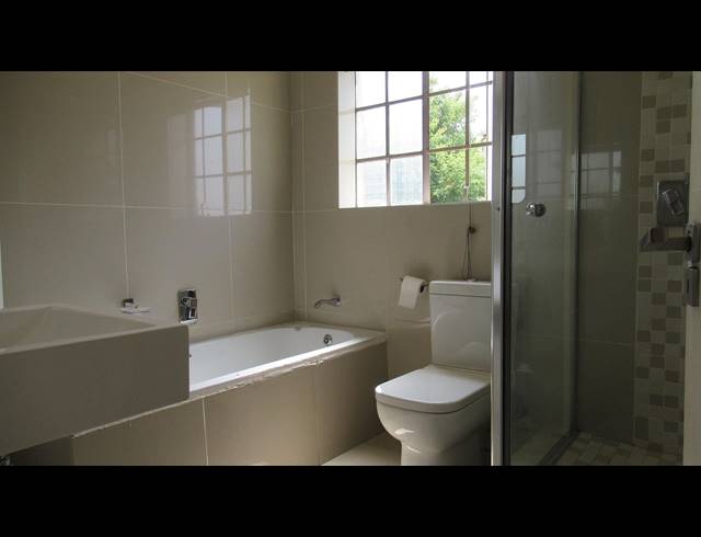2 BEDROOM TOWNHOUSE FOR SALE IN ELANDSPARK
